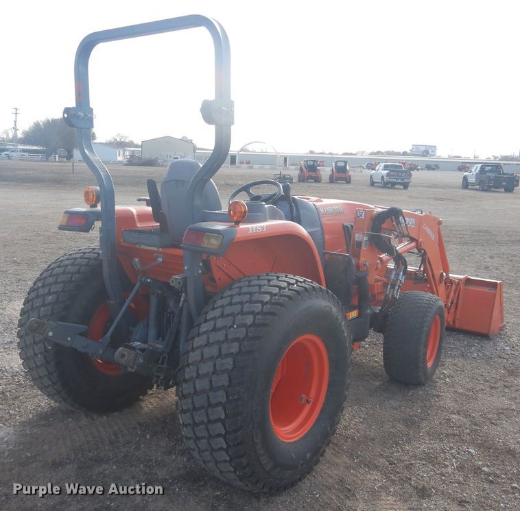 image for item DI3561 2017 Kubota L6060  MFWD tractor