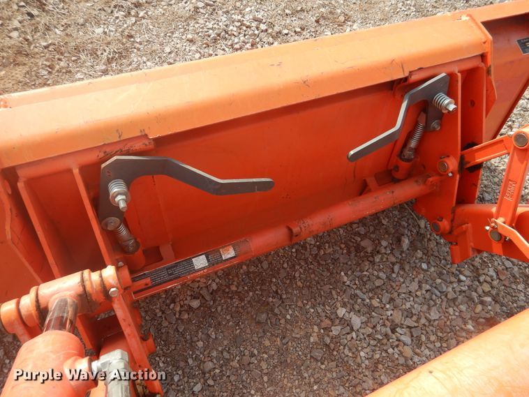 image for item DI3561 2017 Kubota L6060  MFWD tractor