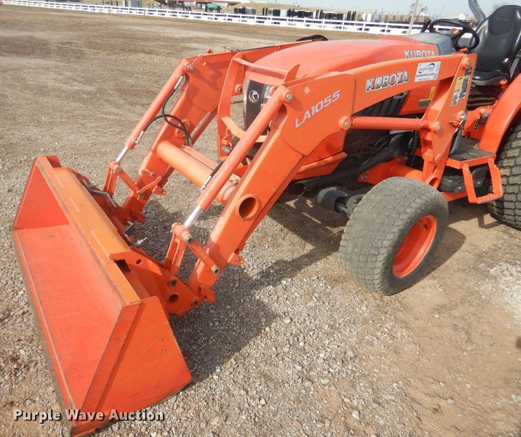 image for item DI3561 2017 Kubota L6060  MFWD tractor