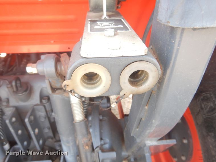 image for item DI3561 2017 Kubota L6060  MFWD tractor