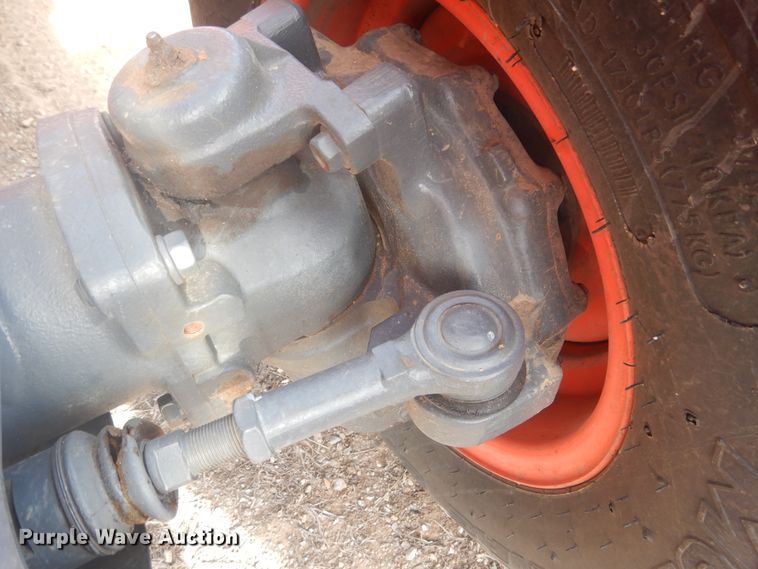 image for item DI3561 2017 Kubota L6060  MFWD tractor