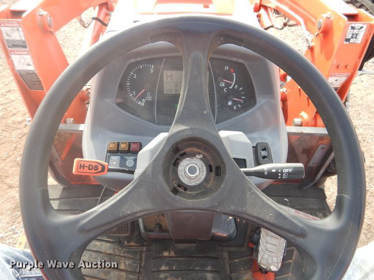 image for item DI3561 2017 Kubota L6060  MFWD tractor