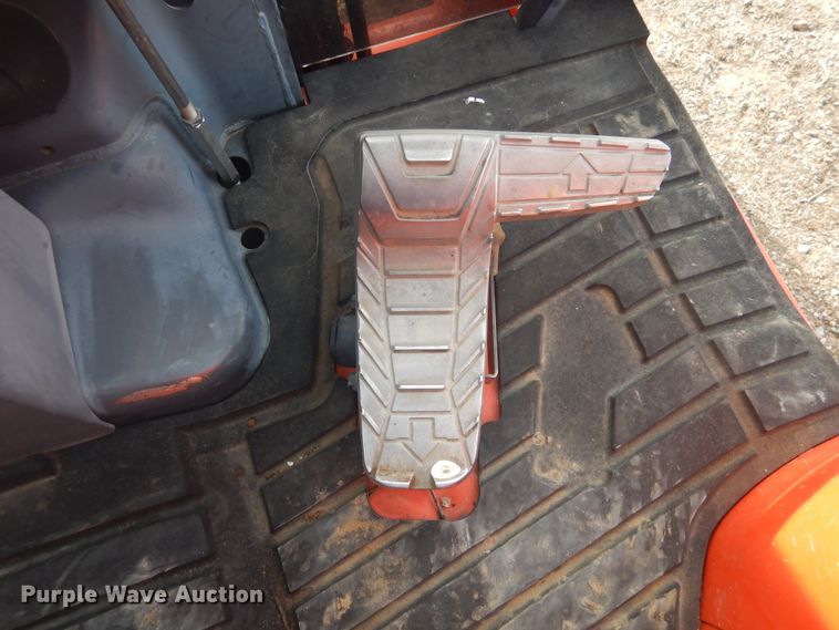 image for item DI3561 2017 Kubota L6060  MFWD tractor