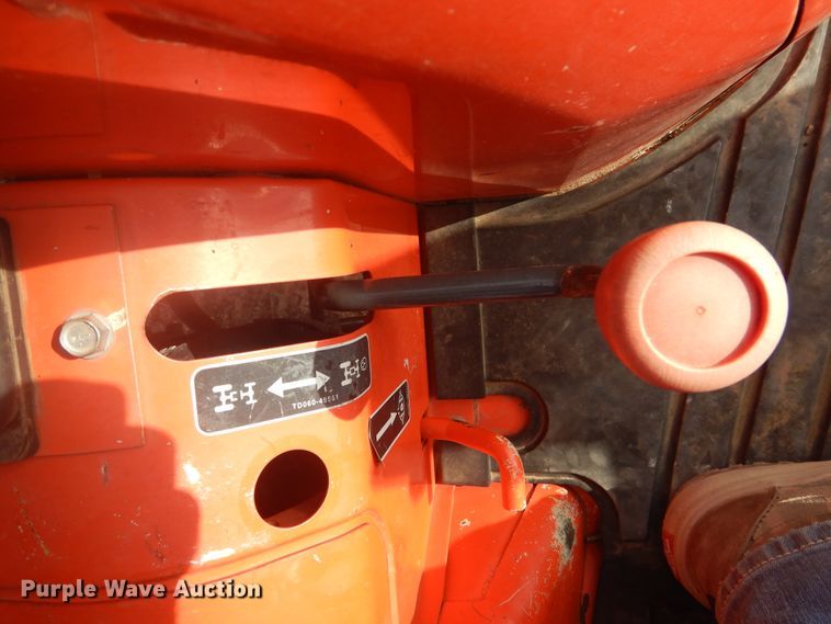 image for item DI3561 2017 Kubota L6060  MFWD tractor