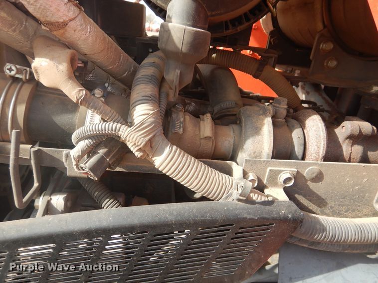 image for item DI3561 2017 Kubota L6060  MFWD tractor