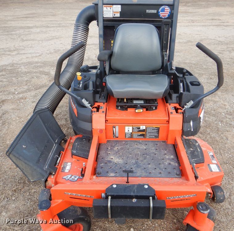 image for item DI3582 2016 Kubota Z121S  ZTR lawn mower