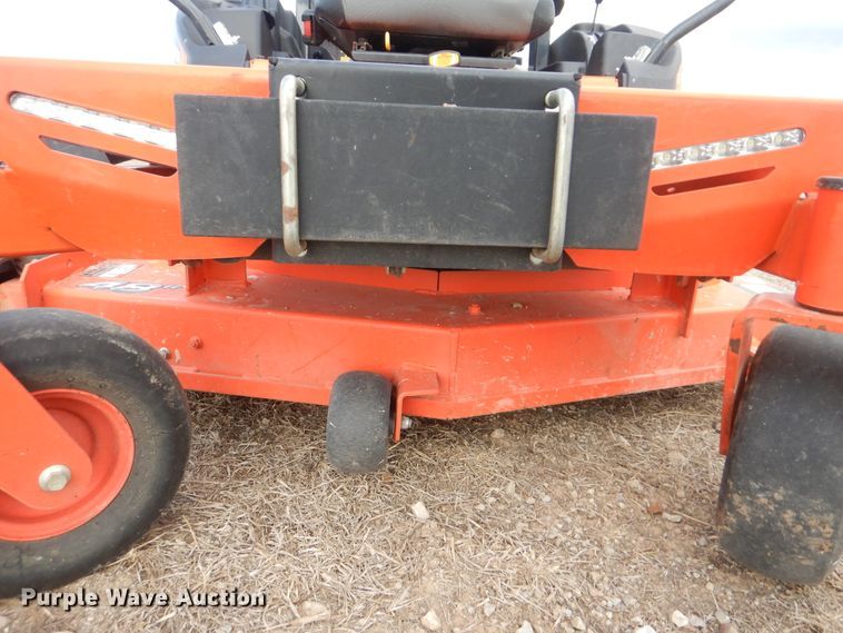 image for item DI3582 2016 Kubota Z121S  ZTR lawn mower