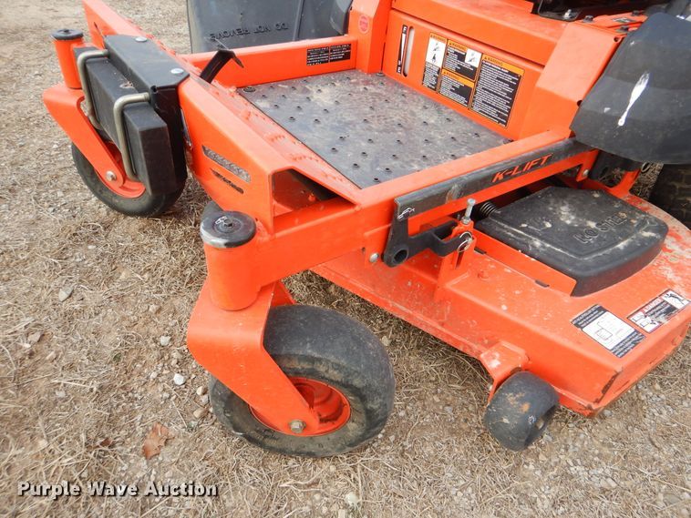 image for item DI3582 2016 Kubota Z121S  ZTR lawn mower