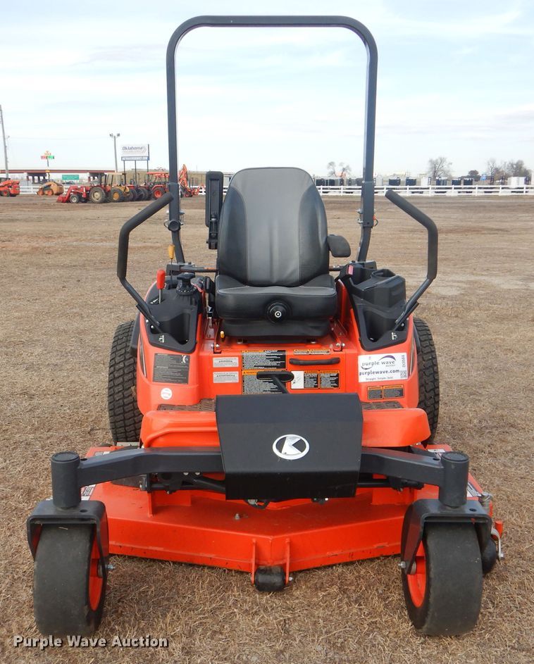 image for item DI3584 2019 Kubota ZD1211R  ZTR lawn mower