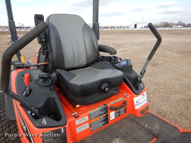 image for item DI3584 2019 Kubota ZD1211R  ZTR lawn mower