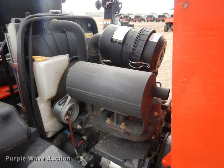 image for item DI3584 2019 Kubota ZD1211R  ZTR lawn mower