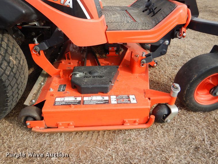 image for item DI3584 2019 Kubota ZD1211R  ZTR lawn mower