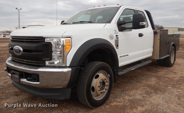image for item DI3602 2017 Ford F450 Super Duty XL  SuperCab flatbed truck