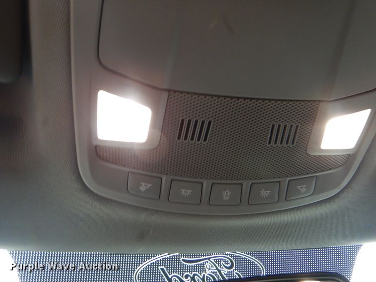 image for item DI3602 2017 Ford F450 Super Duty XL  SuperCab flatbed truck