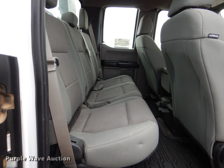 image for item DI3602 2017 Ford F450 Super Duty XL  SuperCab flatbed truck