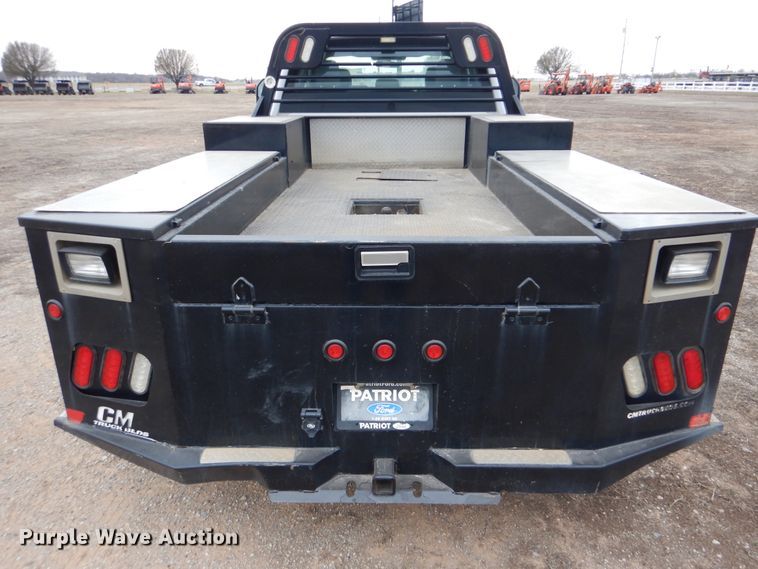 image for item DI3602 2017 Ford F450 Super Duty XL  SuperCab flatbed truck