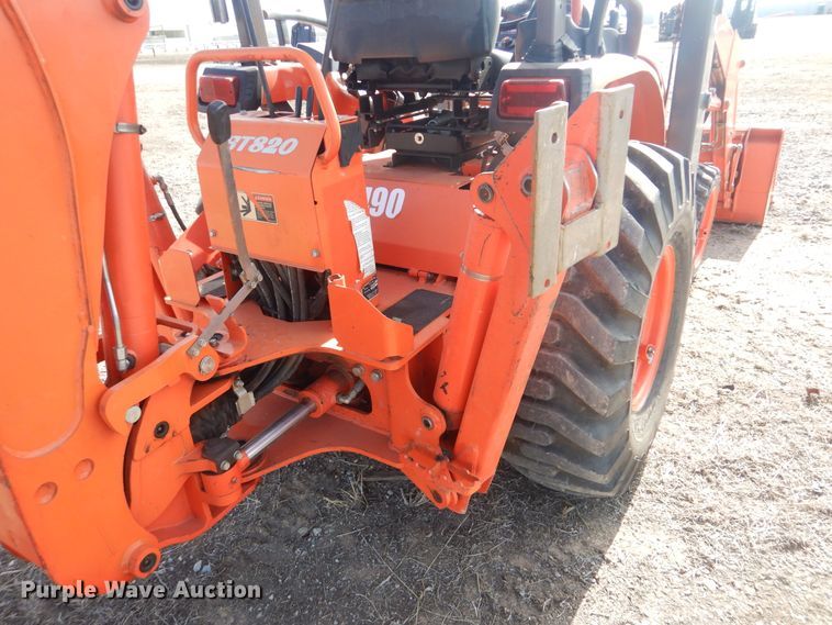 image for item DI3607 2017 Kubota B26  backhoe