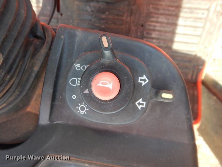 image for item DI3607 2017 Kubota B26  backhoe