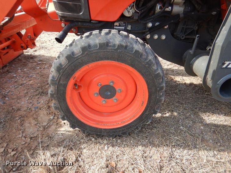 image for item DI3607 2017 Kubota B26  backhoe