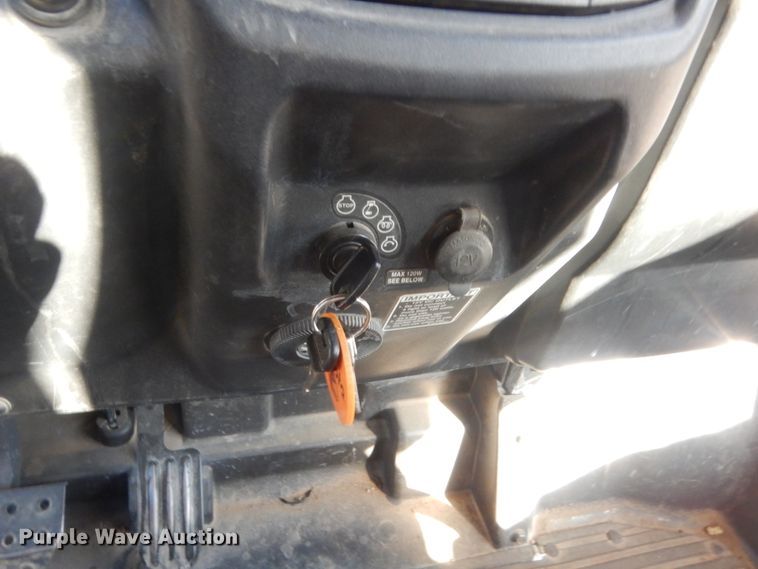 image for item DJ2053 2016 Kubota RTV-X1140  utility vehicle