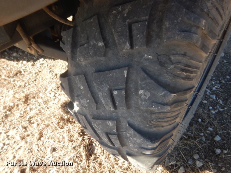 image for item DJ2054 2012 Kubota RTV-1100  utility vehicle