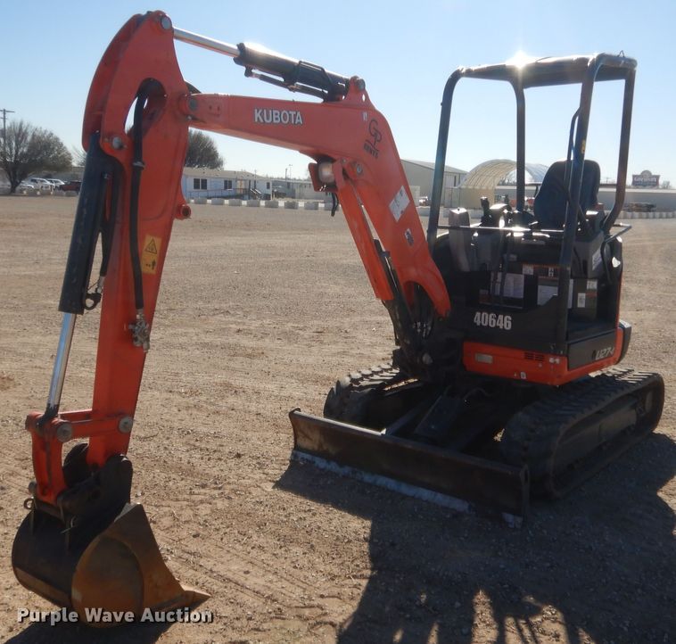 image for item DJ2059 2019 Kubota U27-4  mini excavator