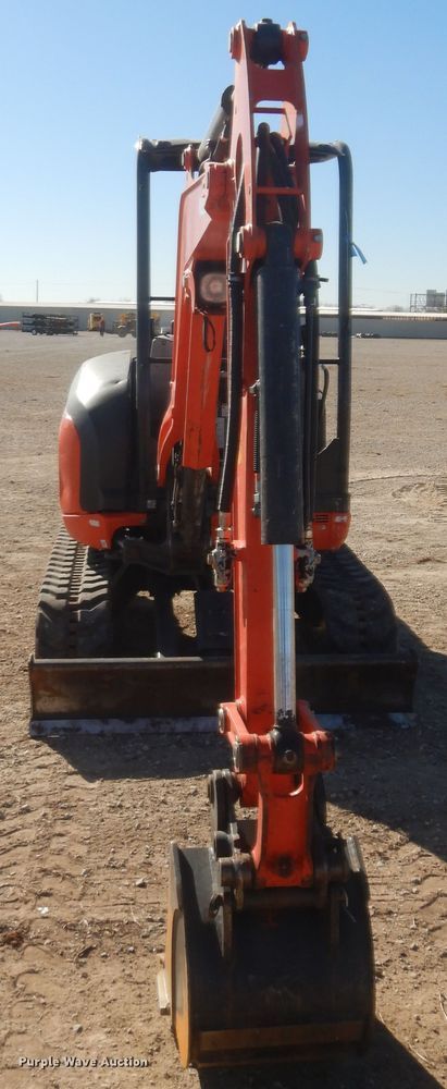 image for item DJ2059 2019 Kubota U27-4  mini excavator