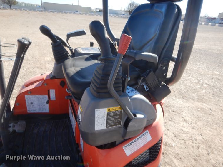 image for item DJ2060 2018 Kubota U17  mini excavator