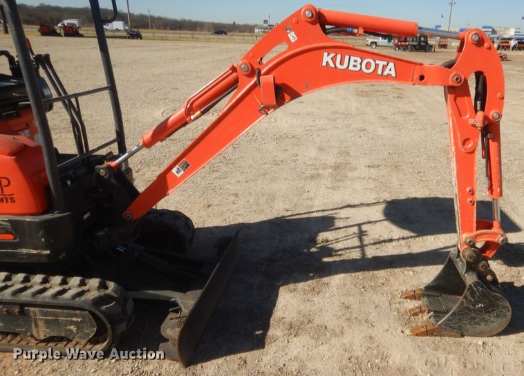 image for item DJ2061 2020 Kubota U17  mini excavator