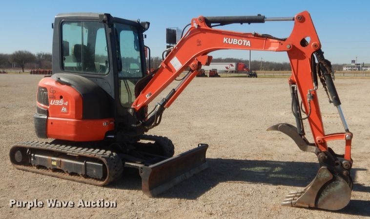 image for item DJ2062 2019 Kubota U35-4  mini excavator