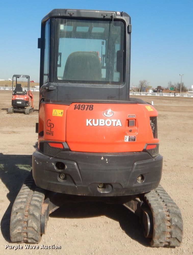 image for item DJ2062 2019 Kubota U35-4  mini excavator