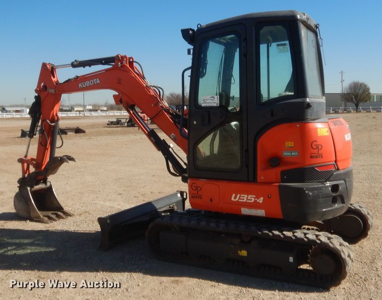 image for item DJ2062 2019 Kubota U35-4  mini excavator