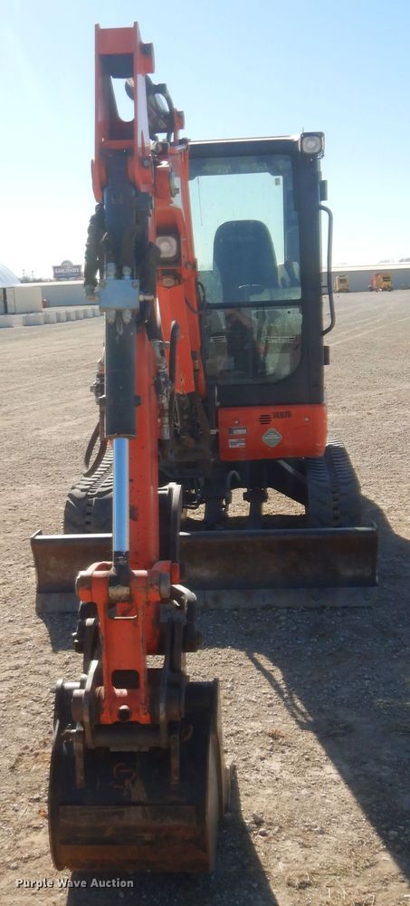 image for item DJ2062 2019 Kubota U35-4  mini excavator