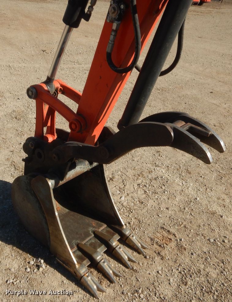 image for item DJ2062 2019 Kubota U35-4  mini excavator