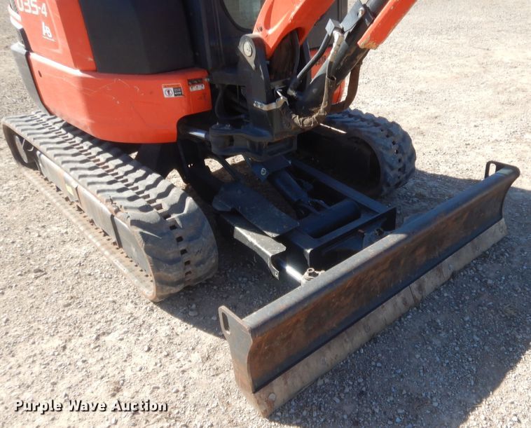 image for item DJ2062 2019 Kubota U35-4  mini excavator