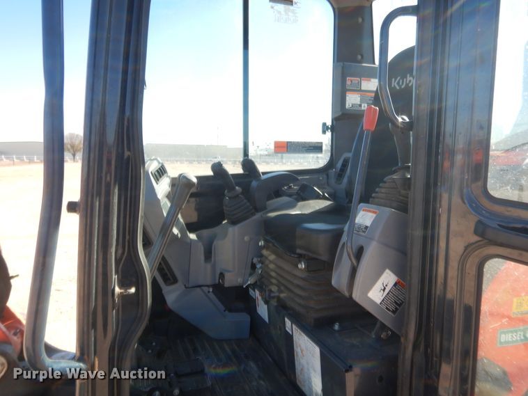 image for item DJ2062 2019 Kubota U35-4  mini excavator