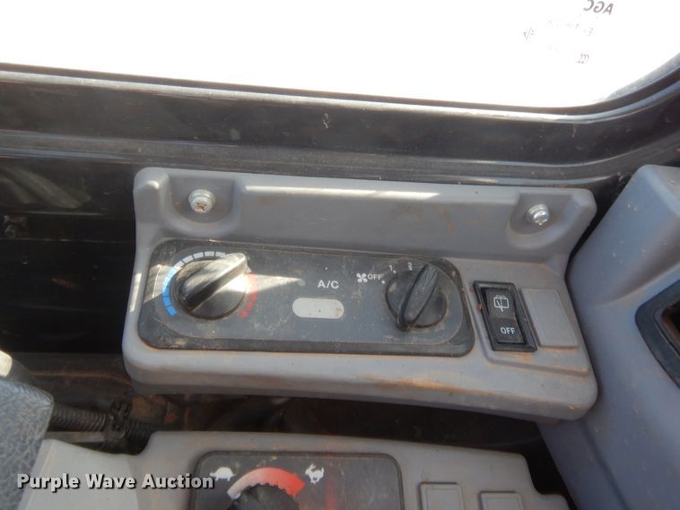 image for item DJ2062 2019 Kubota U35-4  mini excavator