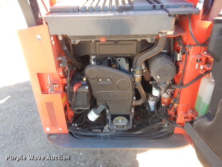 image for item DJ2063 2018 Kubota SSV75  skid steer loader