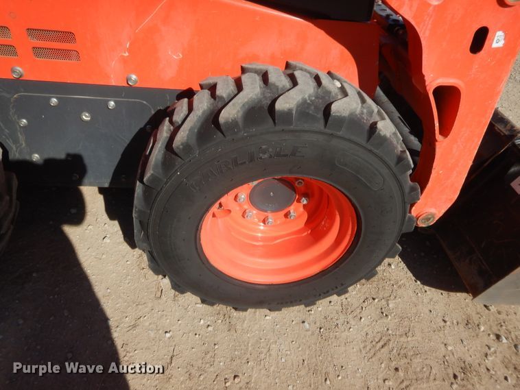 image for item DJ2063 2018 Kubota SSV75  skid steer loader