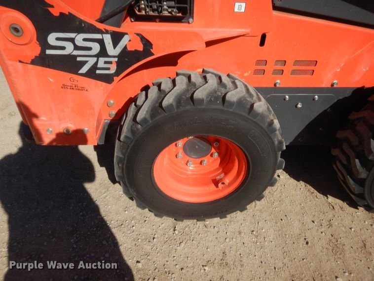 image for item DJ2063 2018 Kubota SSV75  skid steer loader
