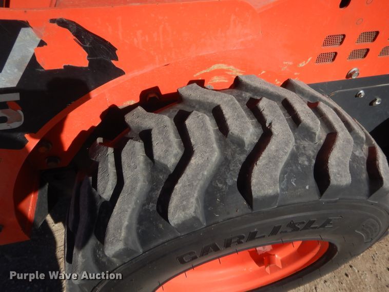 image for item DJ2063 2018 Kubota SSV75  skid steer loader