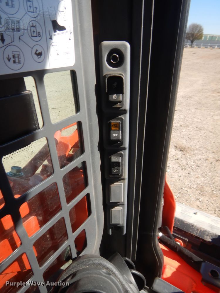 image for item DJ2064 2017 Kubota SSV75  skid steer loader