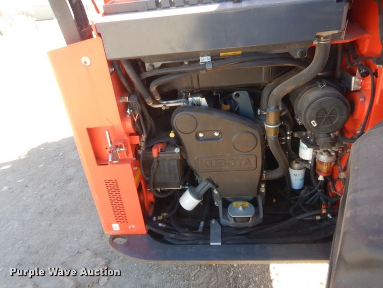 image for item DJ2064 2017 Kubota SSV75  skid steer loader