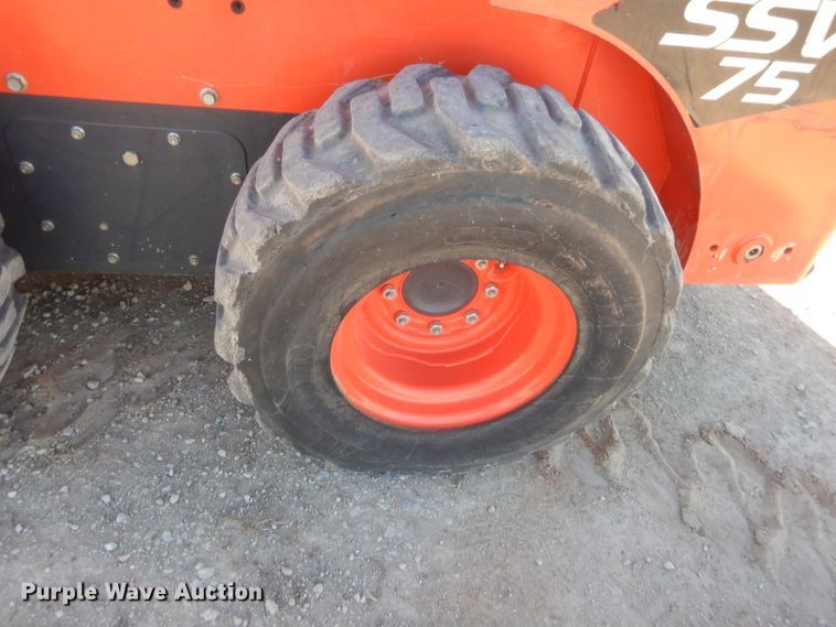 image for item DJ2064 2017 Kubota SSV75  skid steer loader