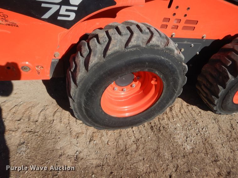 image for item DJ2064 2017 Kubota SSV75  skid steer loader