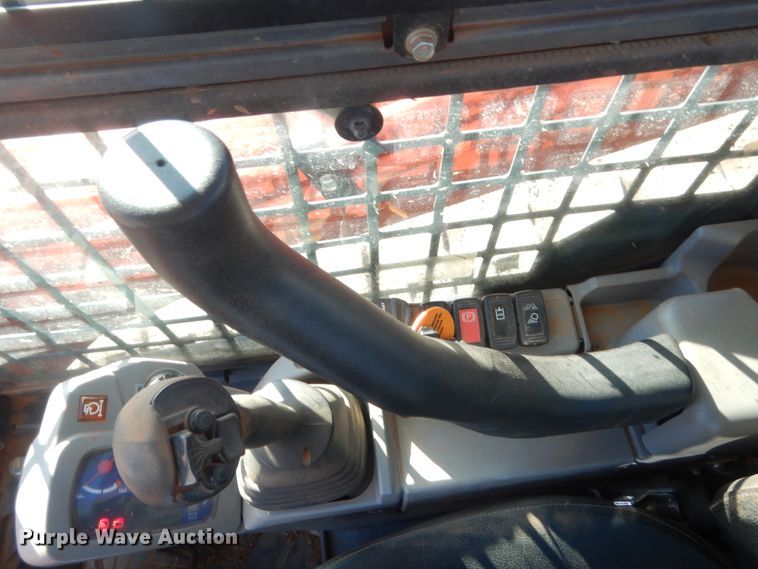 image for item DJ2115 2020 Kubota SVL75-2  tracked skid steer loader