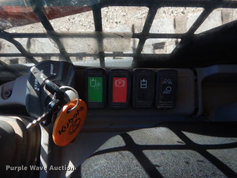 image for item DJ2115 2020 Kubota SVL75-2  tracked skid steer loader