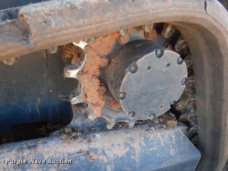 image for item DJ2115 2020 Kubota SVL75-2  tracked skid steer loader