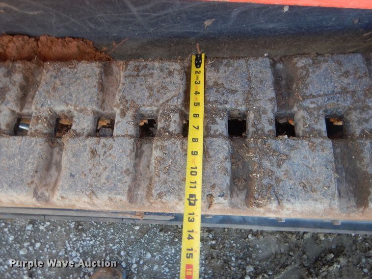 image for item DJ2115 2020 Kubota SVL75-2  tracked skid steer loader