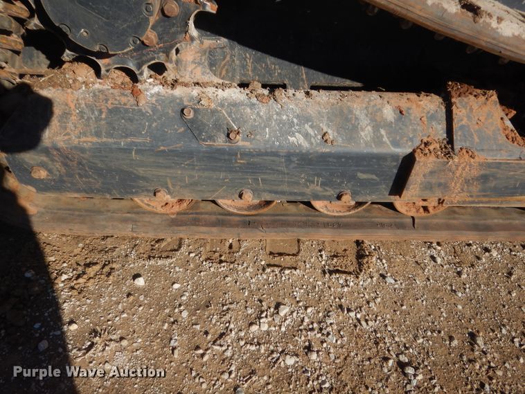 image for item DJ2115 2020 Kubota SVL75-2  tracked skid steer loader